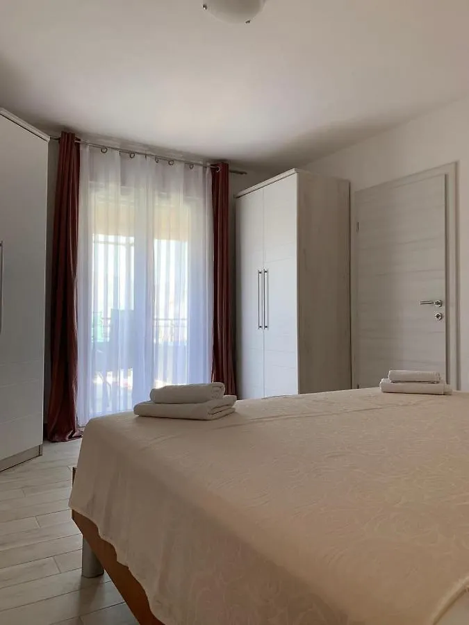 Apartment Salov Trogir Croatia